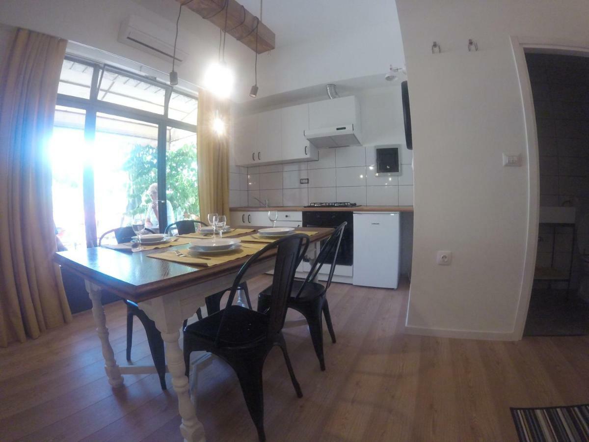 Apartments Romy Pula Exterior photo